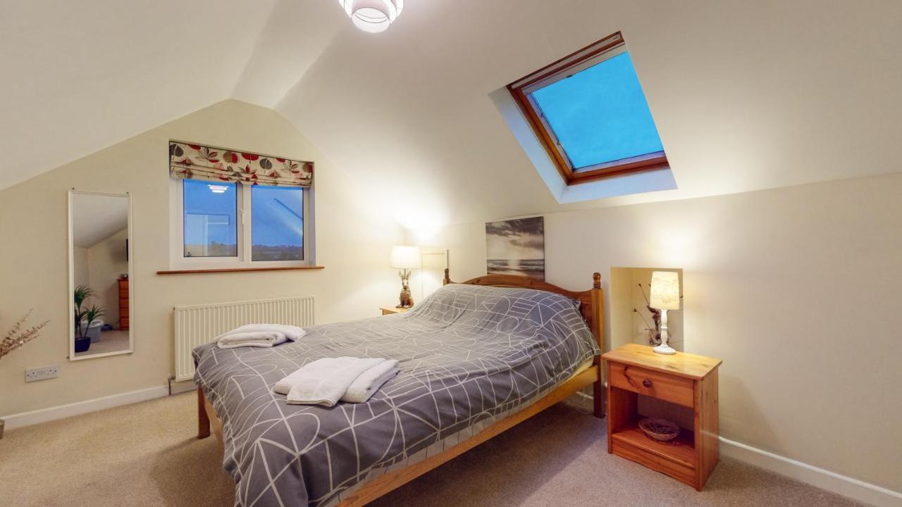 Jaw-Dropping Beach House In Anglesey 벤레치 외부 사진