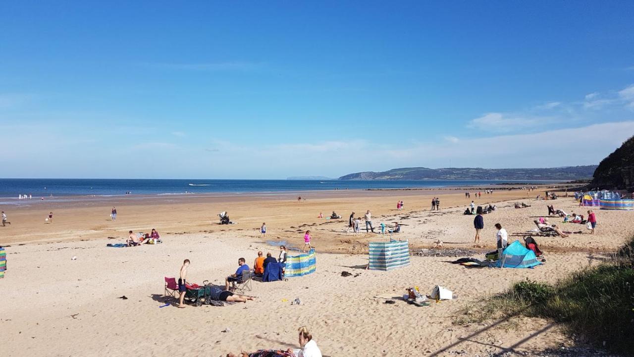 Jaw-Dropping Beach House In Anglesey 벤레치 외부 사진